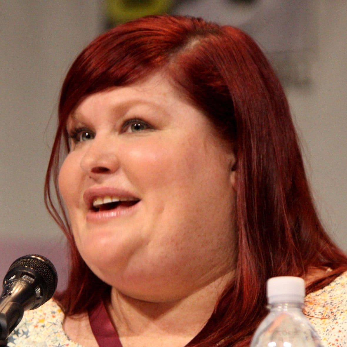 Cassandra Clare's profile picture