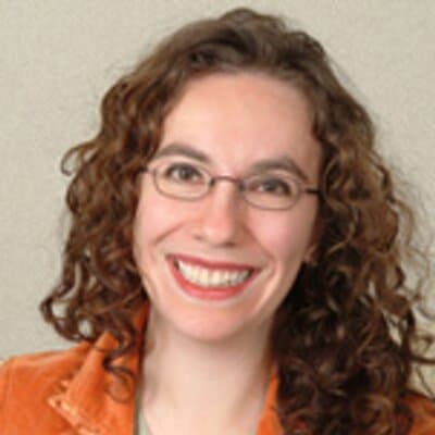 Naomi Novik's profile picture