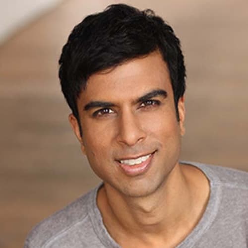 Soman Chainani's profile picture