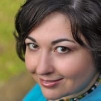 Stephanie Dray's profile picture