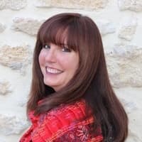 Elle Casey's profile picture