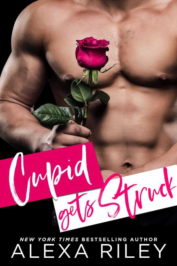 Cupid Gets Struck book cover