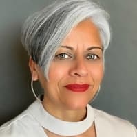 Alka Joshi's profile picture